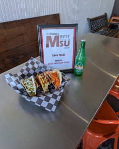 Tacos_with_soda